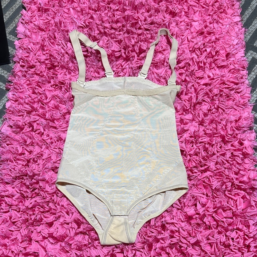Women's Cream Shapewear Bodysuit